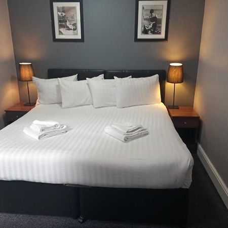 The Liverpool Inn Hotel Bagian luar foto