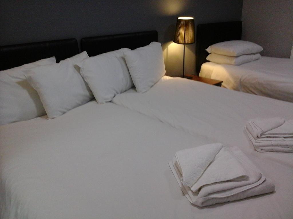The Liverpool Inn Hotel Bagian luar foto