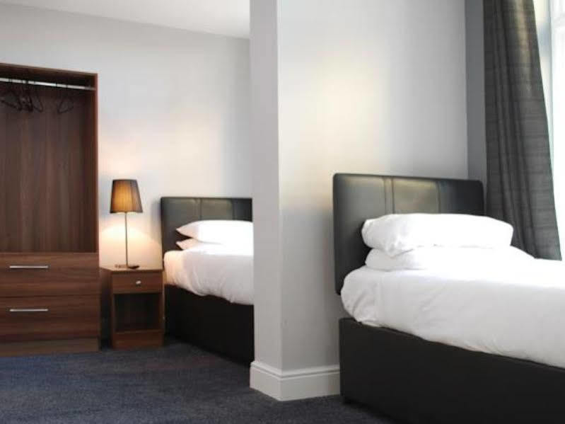 The Liverpool Inn Hotel Bagian luar foto