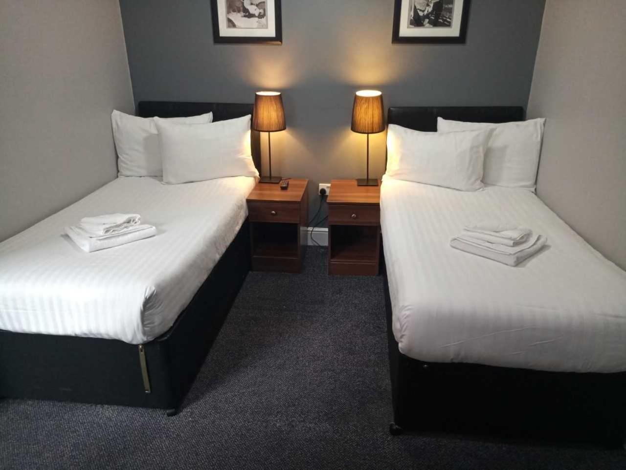 The Liverpool Inn Hotel Bagian luar foto